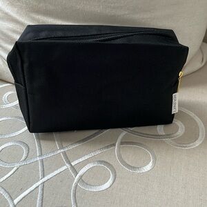 NWT Replenix cosmetic bag